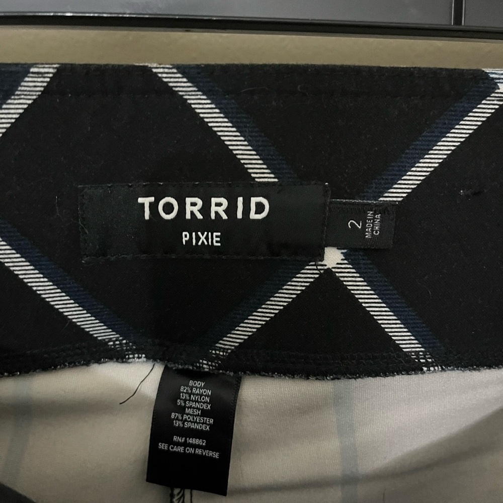 Torrid (Pixie)Black And White Checkered Women's P… - image 3